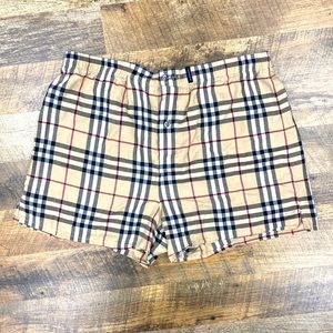 Men’s Burberry boxer comfy shorts size large